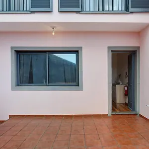 Casa de Férias Moradia Casa Feliz, Santa Cruz - Madeira